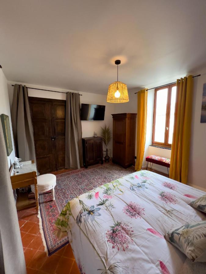 Bed and Breakfast Les Baroudeurs De Saint Jean Zewnętrze zdjęcie